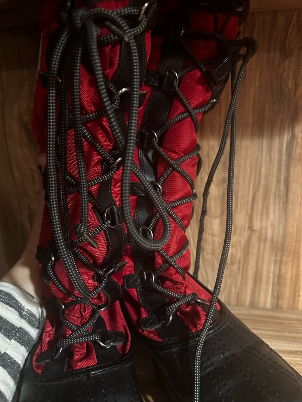 Pajar Red and Black Insulated Lace-Up Snow Boots - Picture 7 of 7